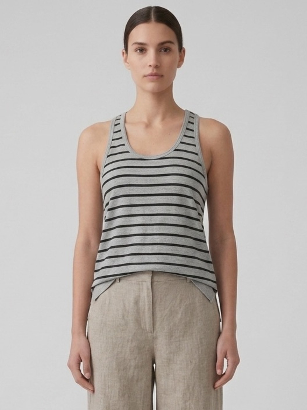 Vince Gray Black Striped Cotton Tank Top - Small 🇵🇪